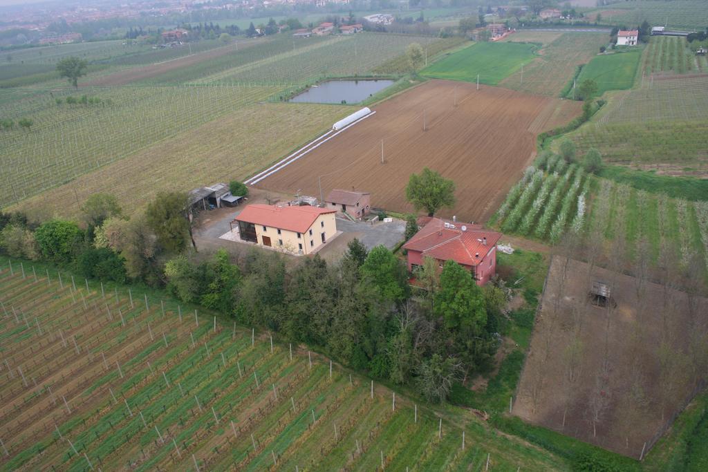 Agriturismo La Marletta Имола Экстерьер фото
